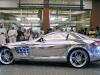 سيارة "مرسيدس SLR  مكلارين" بتعديلاتها الابتكارية تلفت انظار السياح في دبي
