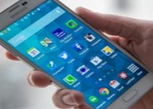 رومات CyanogenMod الليلية تبدأ بدعم مستشعر بصمات الأصابع في Galaxy S5