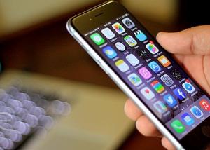 بيع 10 ملايين وحدة من  iPhone 6 و iPhone 6 Plus