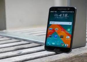    HTC تستأنف تحديث الأندرويد 7.0 Nougat للهاتف HTC 10