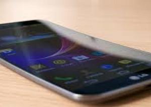 طرح الهاتف LG G6 مقاوما للماء،