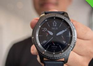 مبيعات.  مذهله للساعة الذكية Samsung Gear S3 