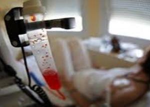 اطباء فرنسا يطالبون بانقاذ حياة 40 ألف حالة سرطان سنويا باستخدام العلاجات الحديثة
