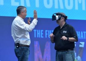 intel تعلن رسميا عن خوذتها المستقلة للواقع الإفتراضي intel Project Alloy