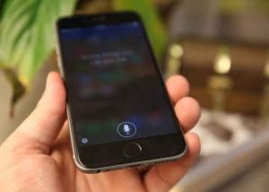 آبل تتيح لخدمة Siri للرد على مكالماتك