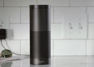 Alexa على جهاز Amazon Echo يمكنه أن يقرأ لك الآن كتب Kindle