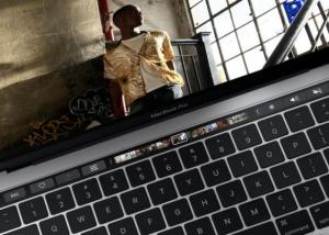 قواعد صارمه لا ستخدام شريط Touch Bar من قبل المطورين 