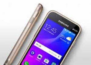 سامسونج  تطلق الهاتف Galaxy J1 Mini