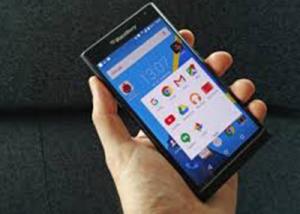 أداء الهاتف Blackberry Priv في السوق أسوأ من المتوقع