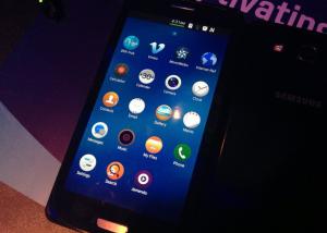 طرح هاتف " Samsung Z" منخفض المواصفات بنظام Tizen OS