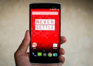 هاتف OnePlus One يحصل على تخفيض بنحو 50 دولار لمدة أسبوع