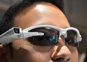 سوني تنافس نظارات جوجل بـ SmartGlasses Attach