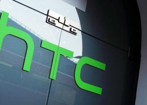 "HTC  " تعتمد على  "اى فون "  للترويج لهاتفها