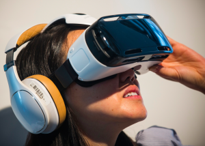 وصول شحنات أجهزة الواقع الافتراضي إلى 2.9 مليون جهاز لهذا العام