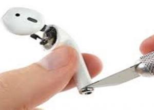 من المستحيل إصلاح سماعات AirPods وفقا لفريق iFixit