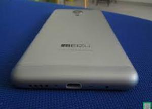 Meizu NIUX  أول هاتف يضم شاشة ومعالج سامسونج