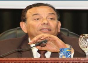 الخولي : نتعاون مع اكاديمة البحث العلمي والتكنولوجيا لدعم المشروعات البحثية للطلاب