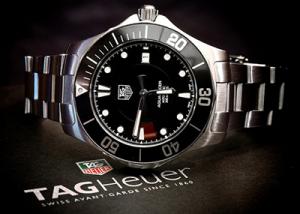 أبل تعين موظف المبيعات السابق في TAG Heuer