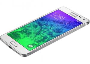 "سامسونج " تبحث التوقف عن إنتاج هاتف Galaxy Alpha