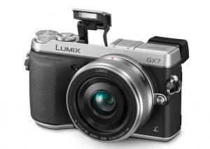 طرح  الكاميرا لوميكس DMC-G7 من باناسونيك