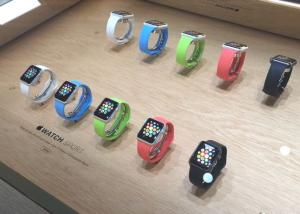 آبل تصدر مجموعة من الإعلانات الترويجية الجديدة لساعتها الذكية Apple Watch