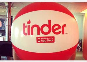 الامارات : منع تطبيق التعارف تندر "  Tinder "