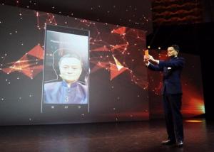 Alibaba  يستخدم تقنية التعرف على الوجه لإجراء عمليات الدفع