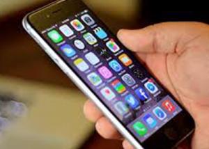 آبل تبيع  الوحدات المجددة من هواتف   iPhone بسعر أقل بنحو 100 دولار