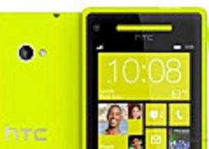    HTC 8X بنظام التشغيل ويندوز 10