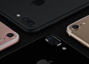 آبل تقلص فترة شحن النسخة السوداء اللامعة من iPhone 7 Plus